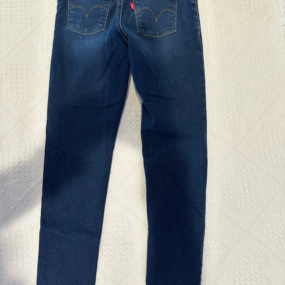 Girl’s Levi’s Jegging, Size 6 - Picture 2 of 4